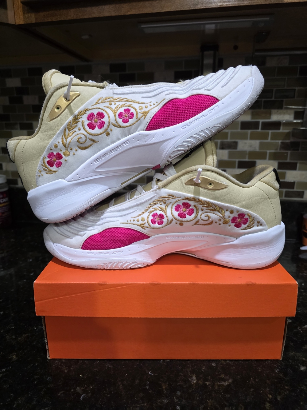Air Jordan Luka 3 SE ♤ 'El Matador' ♤ Mens 13 ♤ BEAUTIFUL!